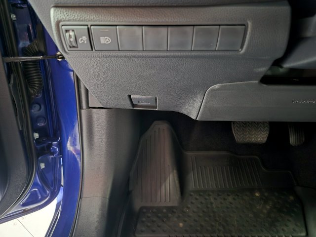 Certified 2025 Toyota Corolla XSE FWD image 17