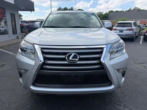Used 2014 Lexus GX 460 Luxury AWD/4WD image 3
