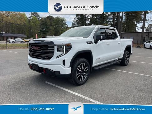 Used 2025 GMC Sierra 1500 AT4 w/ Technology Package AWD/4WD image 1