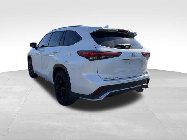 Used 2023 Toyota Highlander XSE AWD/4WD image 5