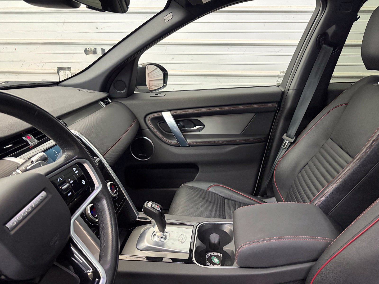 Used 2022 Land Rover Discovery Sport S R-Dynamic AWD/4WD image 21