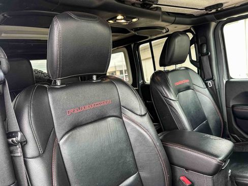 Used 2019 Jeep Wrangler Unlimited Rubicon AWD/4WD image 23