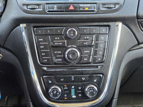 Used 2015 Buick Encore Leather FWD image 20