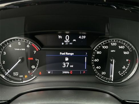 Certified 2023 Cadillac XT6 Luxury image 23