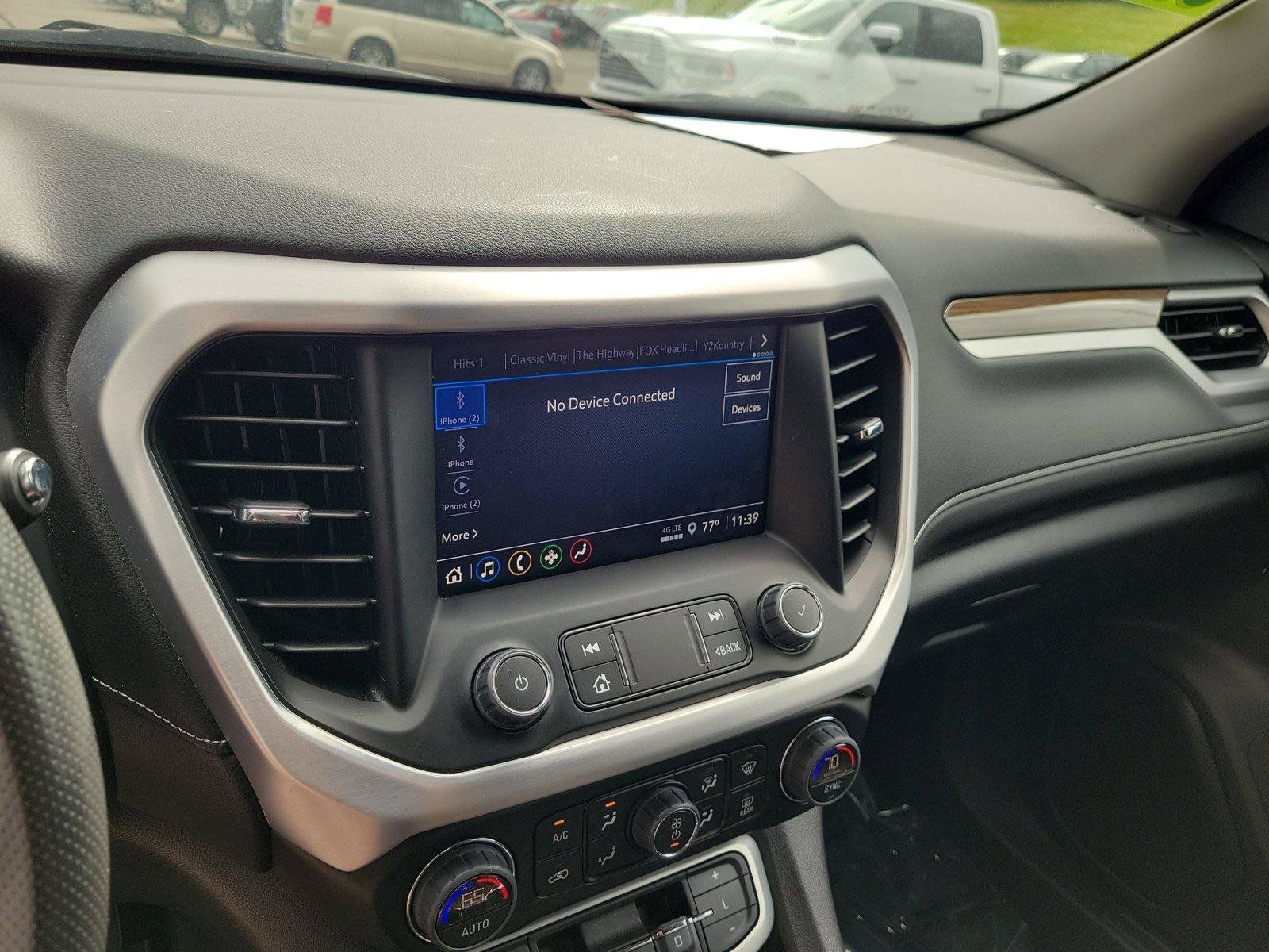 Used 2023 GMC Acadia SLE w/ Driver Convenience Package FWD image 28