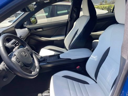 Used 2022 Lexus IS 350 F Sport w/ Navigation Package RWD image 10