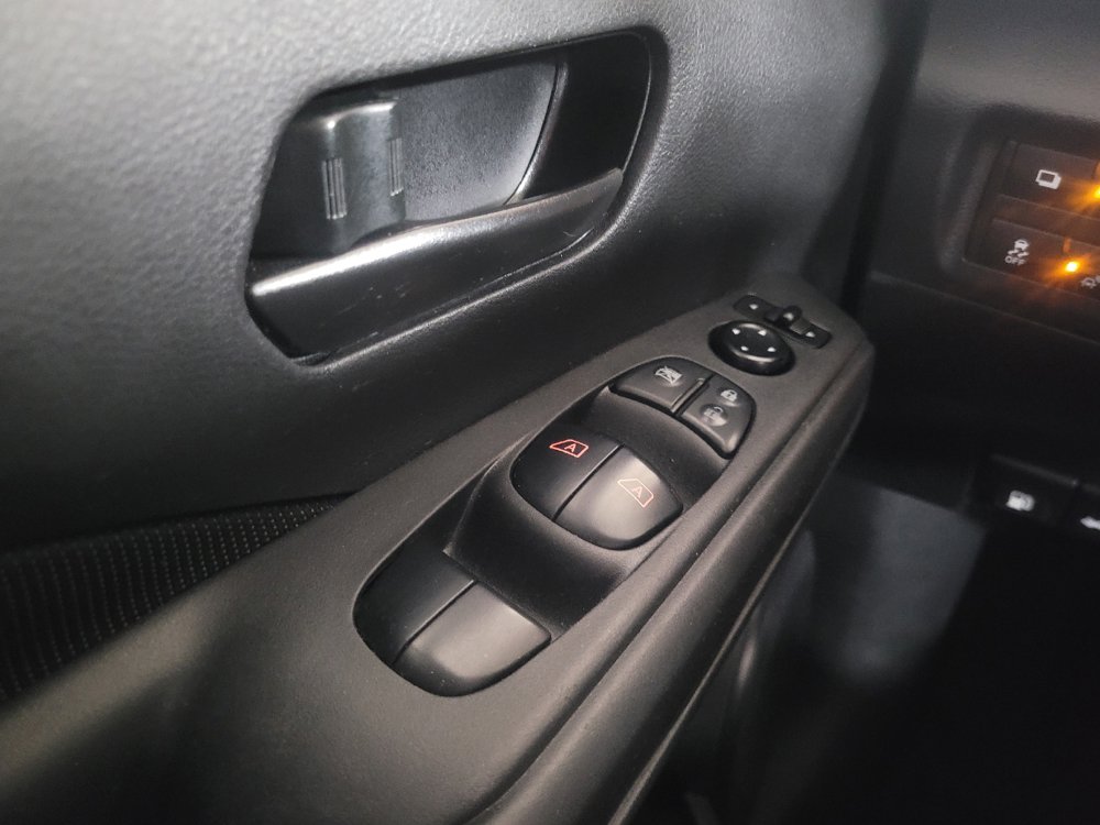 Used 2023 Nissan Kicks S FWD image 27