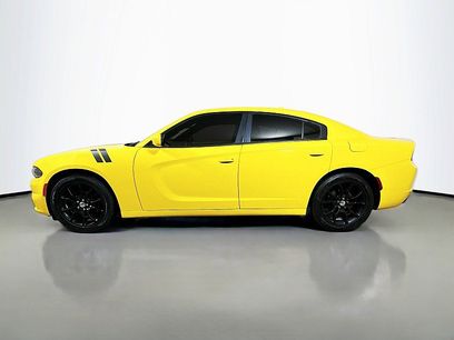 Used 2017 Dodge Charger SXT w/ Blacktop Package