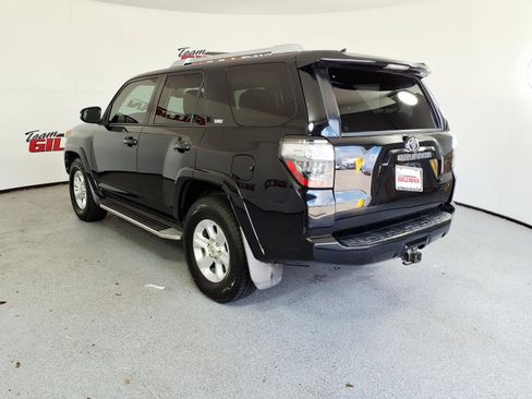 Used 2015 Toyota 4Runner SR5 Premium RWD image 6