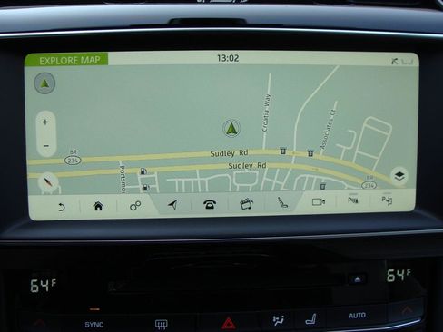 Used 2020 Jaguar F-PACE Prestige AWD/4WD image 13