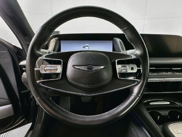 Used 2023 Genesis G90 3.5T AWD/4WD image 14