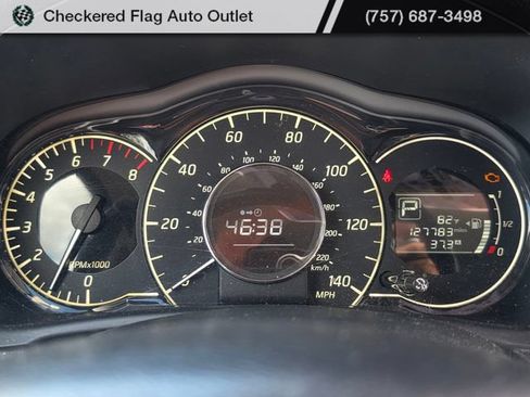 Used 2016 Nissan Versa Note SV FWD image 10