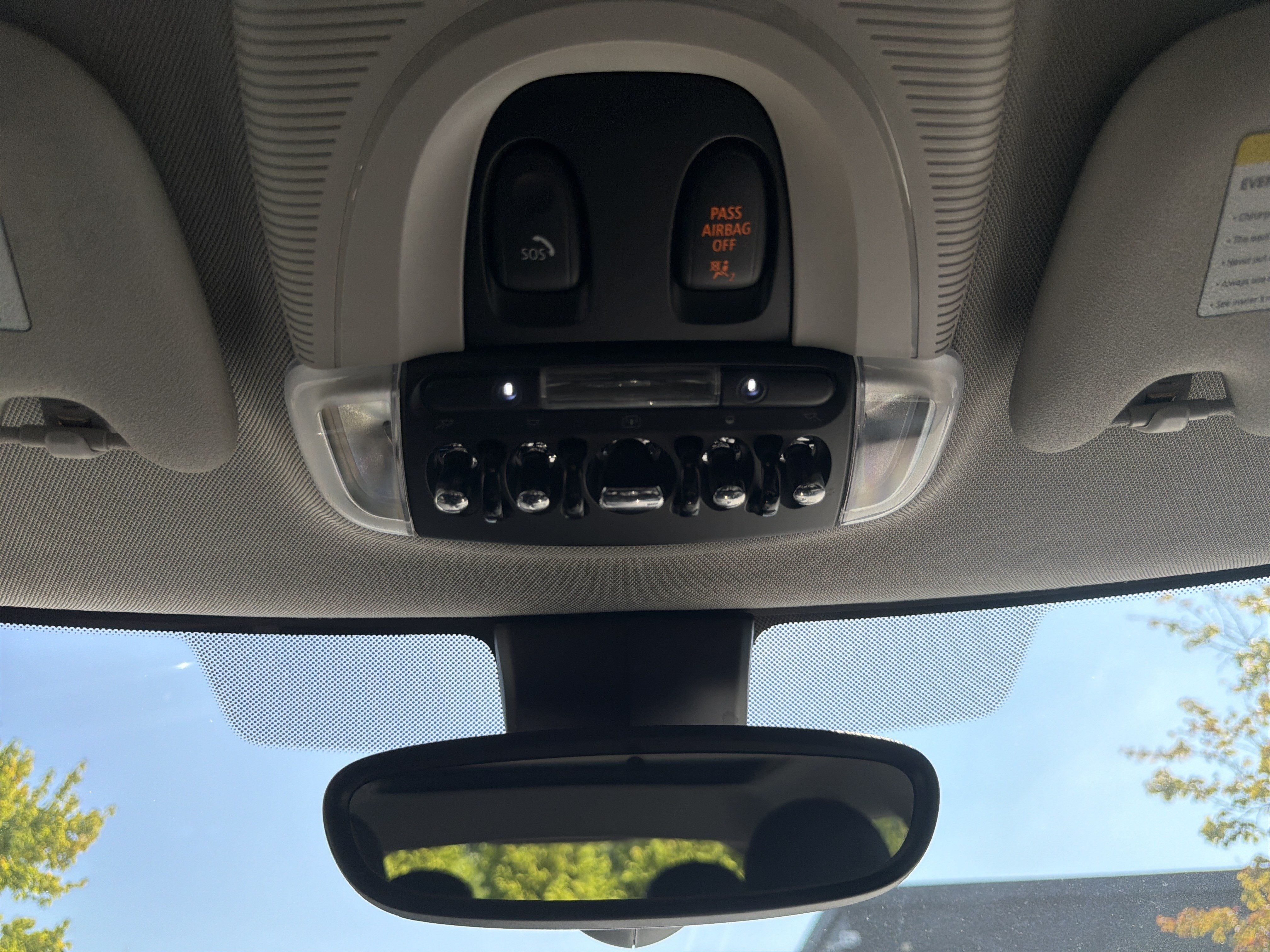 Used 2024 MINI Cooper SE FWD image 26