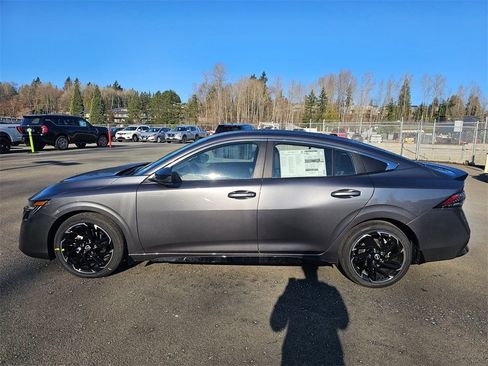 New 2026 Nissan Sentra SR w/ SR Premium Package image 8