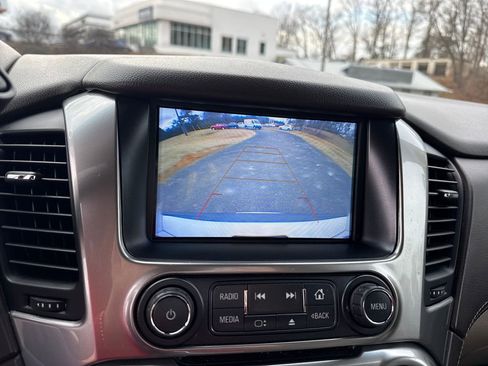 Used 2018 Chevrolet Tahoe LT image 25