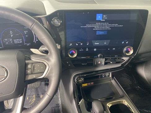 Used 2025 Lexus NX 350 AWD w/ Cold Area Package image 16