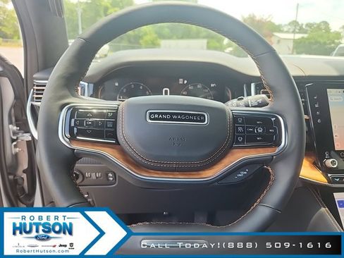 New 2024 Jeep Grand Wagoneer Series III w/ HD Trailer Tow Package image 24