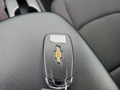 Certified 2025 Chevrolet Malibu RS FWD image 32