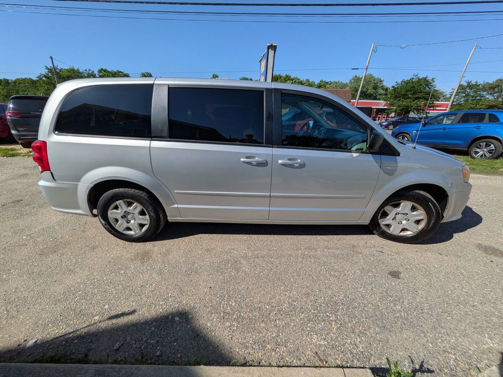 Used 2012 Dodge Grand Caravan SE FWD image 7