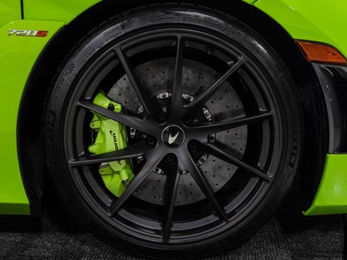 Used 2021 McLaren 720S Performance RWD image 46