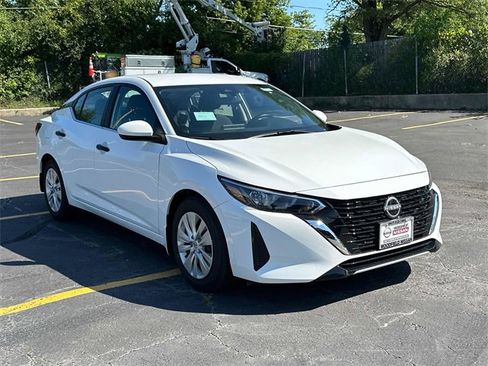 New 2025 Nissan Sentra S image 3