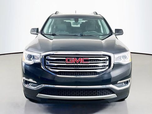 Used 2019 GMC Acadia SLE image 4