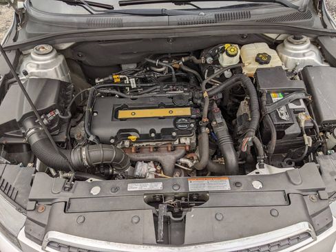 Used 2014 Chevrolet Cruze LT FWD image 22