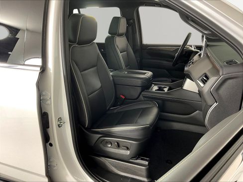 Used 2023 Chevrolet Tahoe Premier AWD/4WD image 30