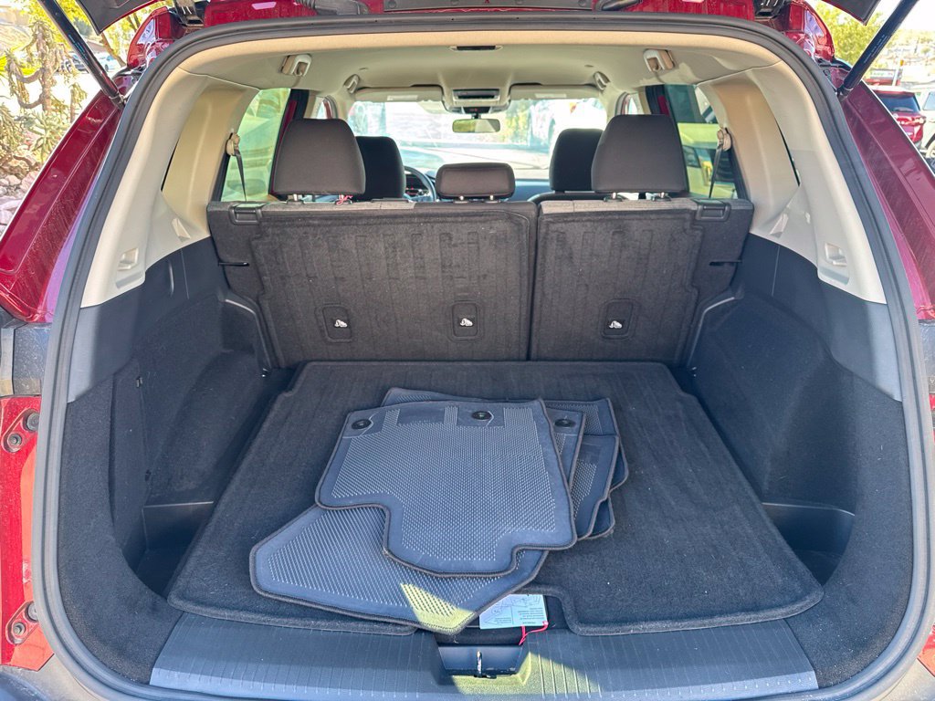 Used 2023 Nissan Rogue SV FWD image 14