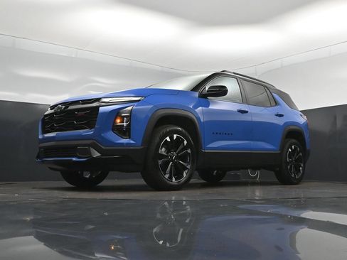 Certified 2025 Chevrolet Equinox RS w/ Safety and Technology Package FWD image 39