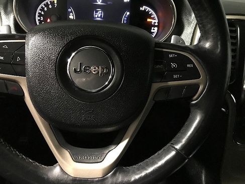 Used 2015 Jeep Grand Cherokee Limited image 25