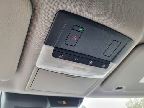 Used 2024 Mitsubishi Outlander SE image 26