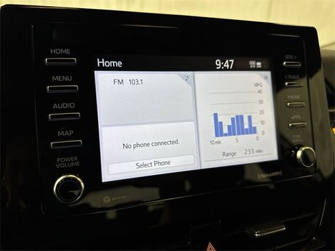 Used 2024 Toyota Camry SE image 16