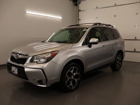 Used 2014 Subaru Forester 2.0XT Premium image 5
