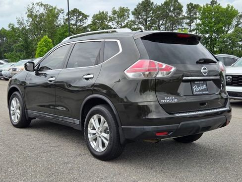 Used 2015 Nissan Rogue SV FWD image 3