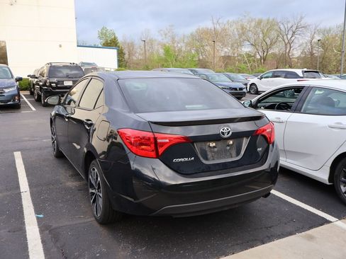 Used 2019 Toyota Corolla SE image 5