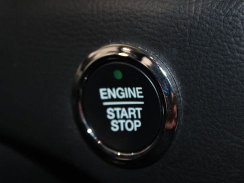 Used 2024 Ford Edge Titanium image 52