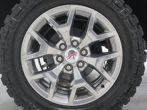 Used 2018 GMC Sierra 1500 SLT w/ Texas SLT Premium Package RWD image 28