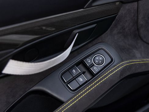 Used 2019 Porsche 911 GT3 RS image 31