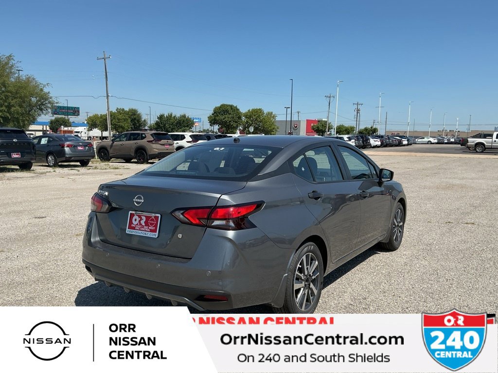 Used 2025 Nissan Versa S w/ S Plus Package FWD image 5