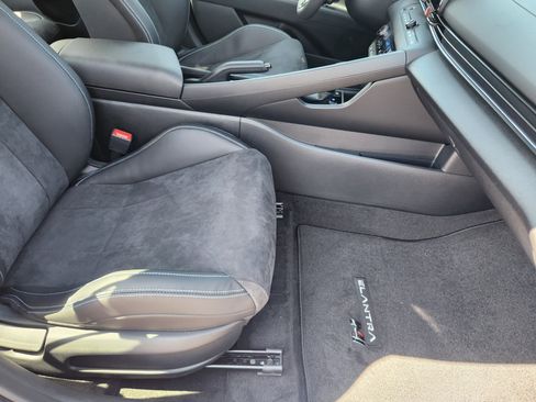 New 2025 Hyundai Elantra N image 17