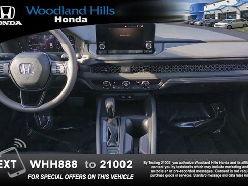 Used 2023 Honda Accord LX image 19