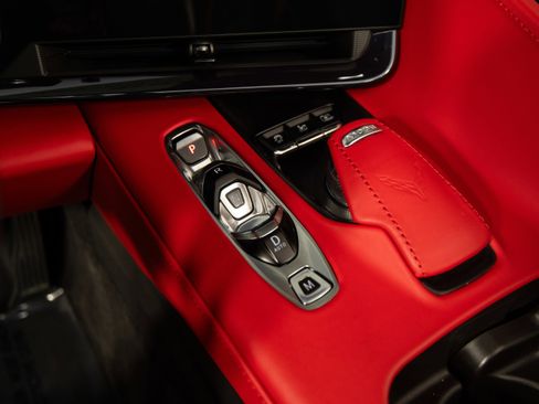 Used 2023 Chevrolet Corvette Stingray Premium Conv w/ Z51 Performance Package RWD image 15