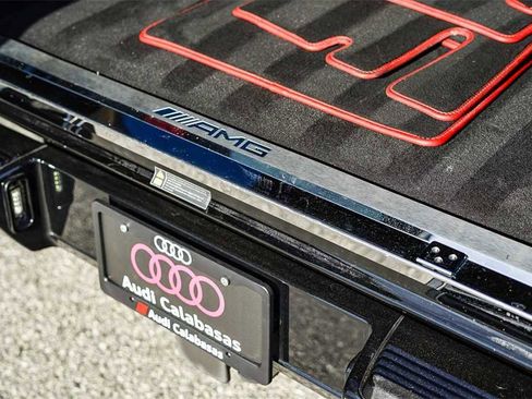 Used 2016 Mercedes-Benz G 63 AMG 4MATIC image 32