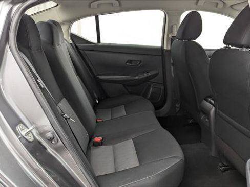 Used 2025 Nissan Sentra SV image 19