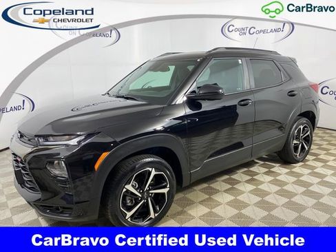 Certified 2023 Chevrolet TrailBlazer RS w/ Sun and Liftgate Package AWD/4WD image 1