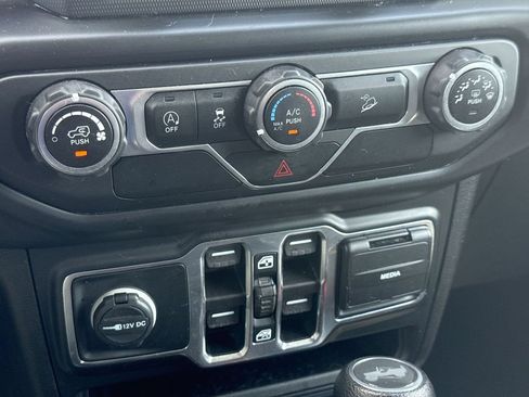 Used 2020 Jeep Wrangler Unlimited Sport S AWD/4WD image 21