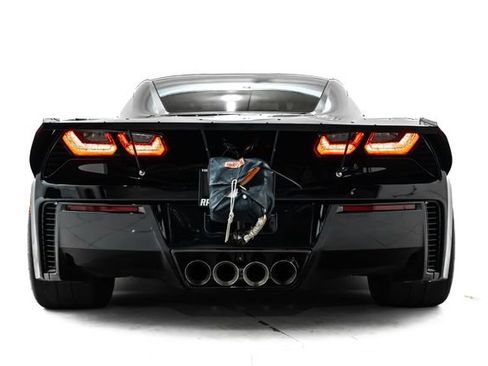 Used 2016 Chevrolet Corvette Z06 RWD image 3