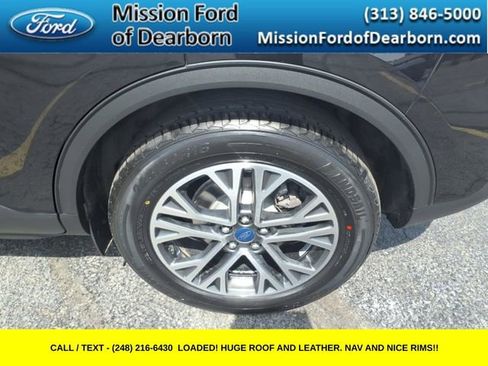 Used 2020 Ford Escape SEL image 9