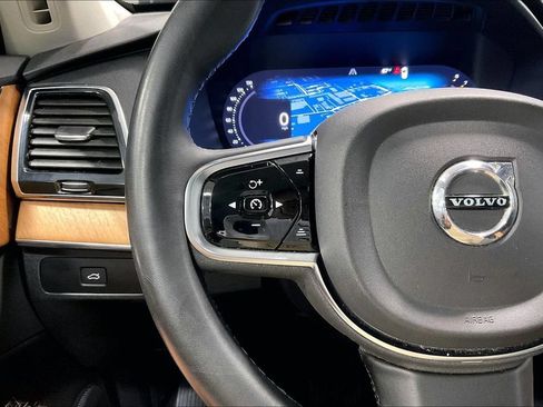 Certified 2024 Volvo XC90 B5 Plus AWD/4WD image 11